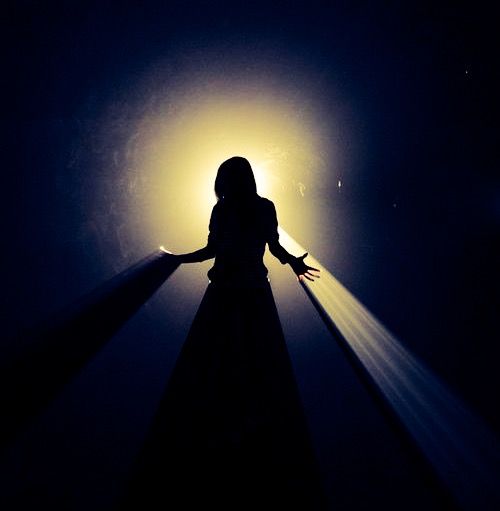 AB7AA546-7D7E-4D2E-A3B7-A57DDE49FC5E